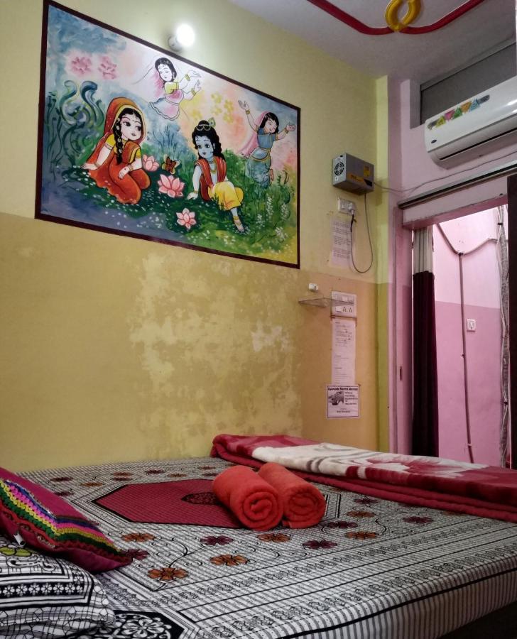 Azure Family Paying Guest house Varanasi